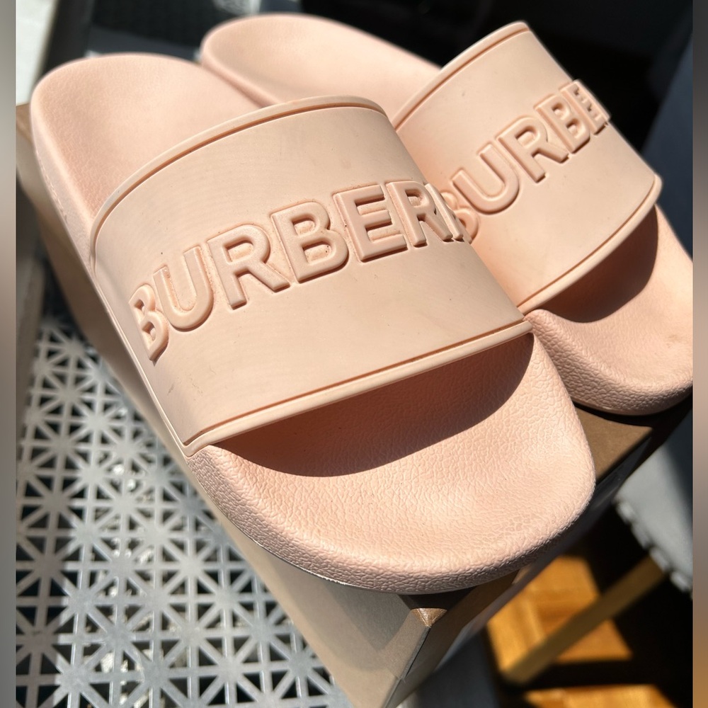 Pink Burberry pool slides